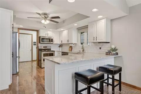 Kitchen - 347 Kona Cv, Roach, MO 65787 photo 1 of 5