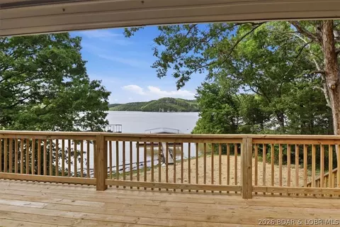 Exterior - 173 Bayshore Ln, Edwards, MO 65326 photo 5 of 7
