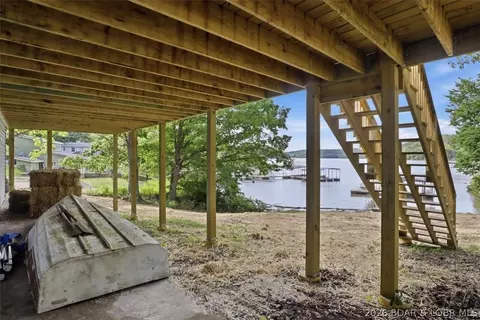 Exterior - 173 Bayshore Ln, Edwards, MO 65326 photo 2 of 7