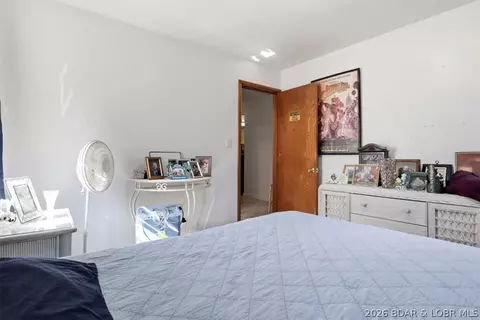 Bedroom - 509 Brockman Ave, Eldon, MO 65026 photo 6 of 10