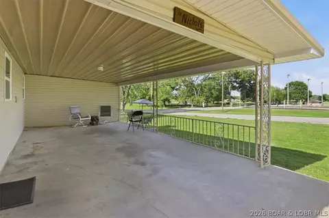Exterior - 509 Brockman Ave, Eldon, MO 65026 photo 4 of 4