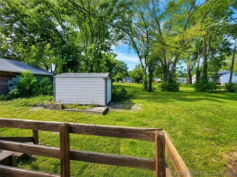 Exterior - 411 W North St, Eldon, MO 65026 photo 1 of 13