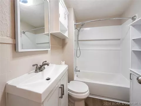 Bath - 411 W North St, Eldon, MO 65026 photo 1 of 1
