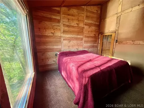 Bedroom - 28464 Possum Trot Rd, Stover, MO 65078 photo 2 of 2