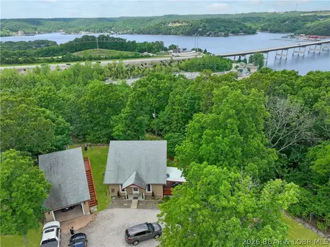 107 View Dr, Camdenton, MO 65020