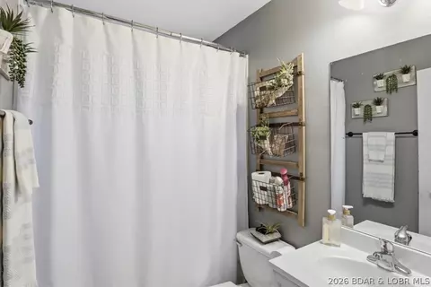 Bath - 316 N Maple St, Eldon, MO 65026 photo 1 of 3
