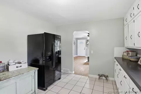 Entry Way - 316 N Maple St, Eldon, MO 65026 photo 4 of 4