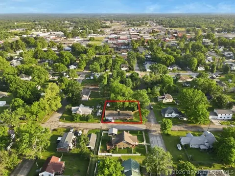 View/Area - 316 N Maple St, Eldon, MO 65026 photo 9 of 12