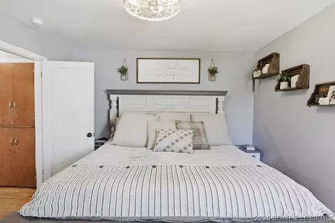 Bedroom - 316 N Maple St, Eldon, MO 65026 photo 3 of 9