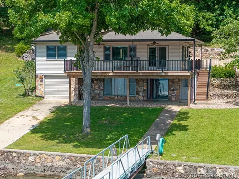 1426 Triple Cove Ln, Climax Springs, MO 65324