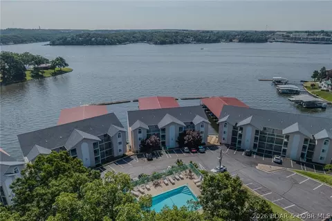 194 Sac Rd #D101, Sunrise Beach, MO 65079