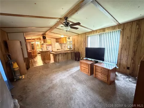 1284 Osage Highlands Loop, Camdenton, MO 65020 photo 3