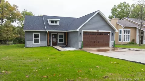 39 Buckingham Dr, Camdenton, MO 65020