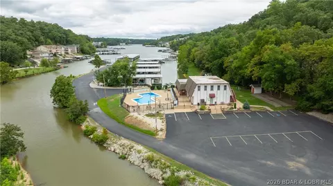 View/Area - 39 Buckingham Dr, Camdenton, MO 65020 photo 1 of 8