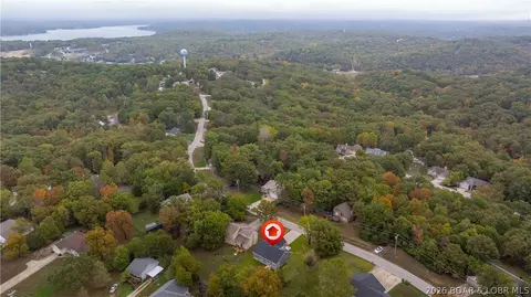 View/Area - 39 Buckingham Dr, Camdenton, MO 65020 photo 3 of 8