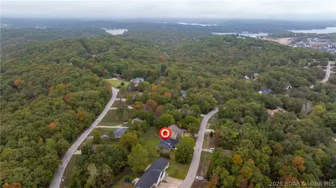 View/Area - 39 Buckingham Dr, Camdenton, MO 65020 photo 7 of 8