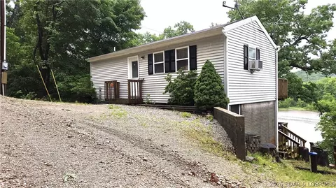 989 Coelleda School Rd, Roach, MO 65787