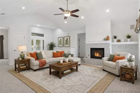98 Keywest Ln, Four Seasons, MO 65049