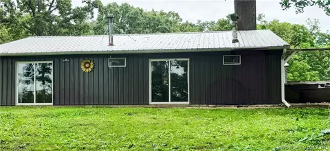 21399 Quarry Ln, Barnett, MO 65011
