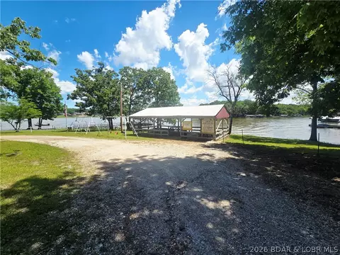 Exterior - 29945 29978 Skyview Dr, Edwards, MO 65326 photo 6 of 24