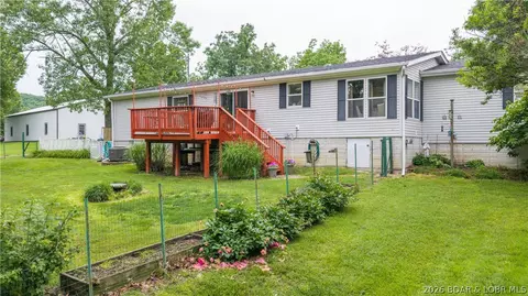 1241 Cedar Ridge Cir, Roach, MO 65787
