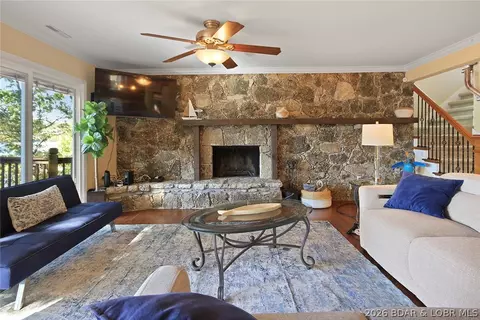 Living - 2441 Mohawk Ln, Osage Beach, MO 65065 photo 1 of 2