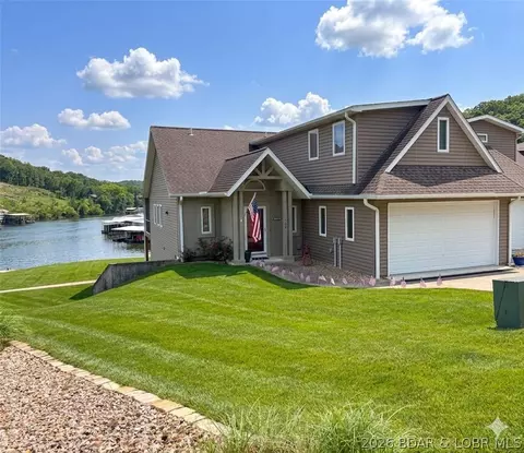 724 Nautica Rd, Camdenton, MO 65020