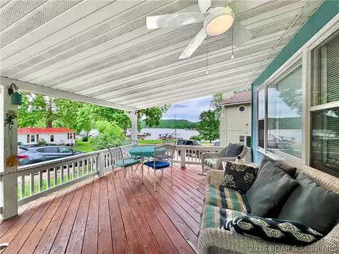 88 Birdie Dr, Camdenton, MO 65020