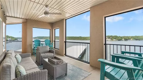 918 Tuscany Dr #3-O, Camdenton, MO 65020