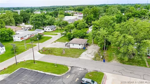 View/Area - 205 E 15th St, Eldon, MO 65026 photo 7 of 13