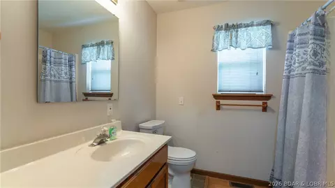 Bath - 1001 Colorado Ave, Eldon, MO 65026 photo 2 of 2