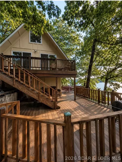 Exterior - 33725 Waterfront Dr, Stover, MO 65078 photo 3 of 4