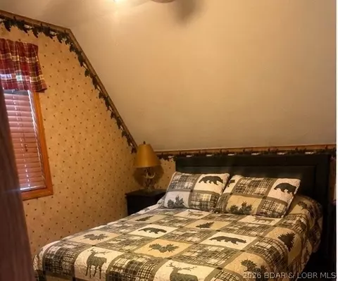Bedroom - 33725 Waterfront Dr, Stover, MO 65078 photo 1 of 2