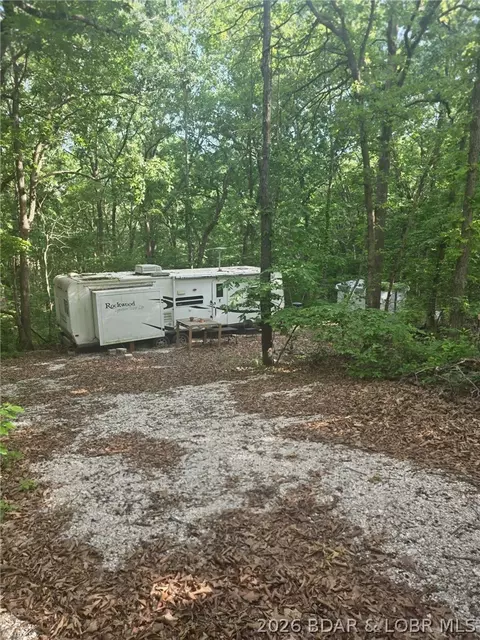 18460 Brendel Blvd, Rocky Mount, MO 65072