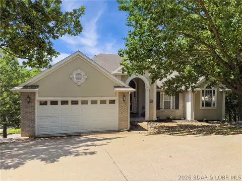 1589 Ridgeview Ter, Osage Beach, MO 65065