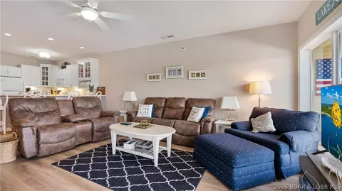 277 Bristol Bay Dr #4B, Lake Ozark, MO 65049