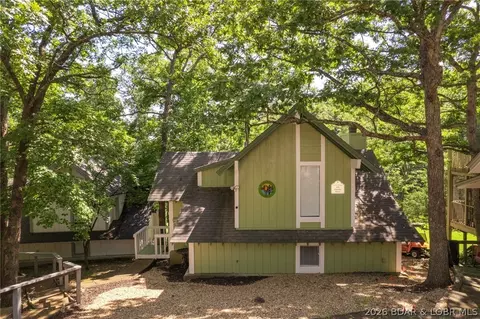 424 Duenke Dr, Osage Beach, MO 65065