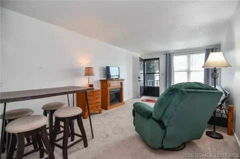 1118 Passover Rd #E216, Osage Beach, MO 65065