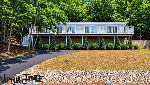 1212 Sweetwater Dr, Lake Ozark, MO 65049