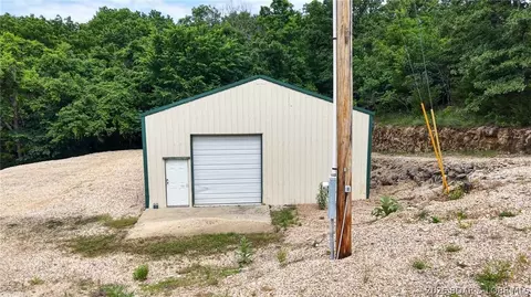 Point Plaza, Edwards, MO 65326 photo 11