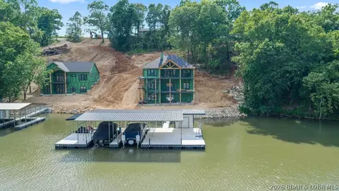 486 Pershing Dr, Camdenton, MO 65020