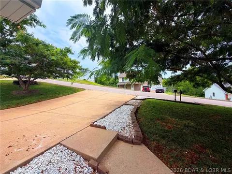 Exterior - 157 Sawmill Rd, Saint Robert, MO 65584 photo 7 of 11