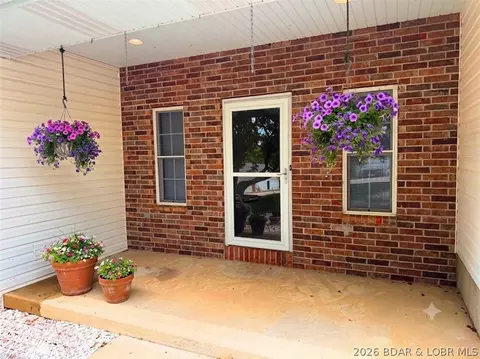 Exterior - 157 Sawmill Rd, Saint Robert, MO 65584 photo 8 of 11