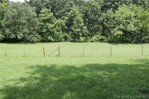 Exterior - 1808 Aurora St S, Eldon, MO 65026 photo 6 of 9