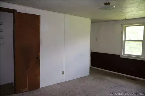 Bedroom - 1808 Aurora St S, Eldon, MO 65026 photo 1 of 2