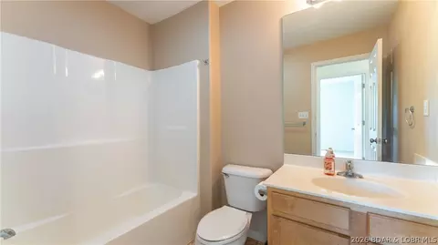 Bath - 61 Woodland Cir, Eldon, MO 65026 photo 2 of 2