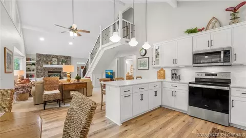 24 Wye Ct, Lake Ozark, MO 65049