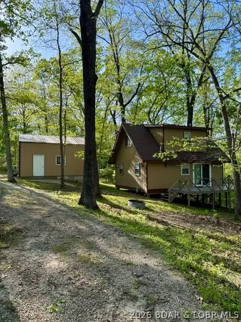 19 Lake Rd, Rocky Mount, MO 65072