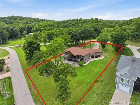 106 Buck Deer Ln, Camdenton, MO 65020