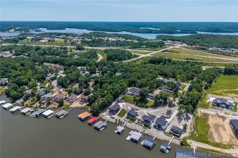 View/Area - 5413 Leaf Ct, Osage Beach, MO 65065 photo 11 of 17
